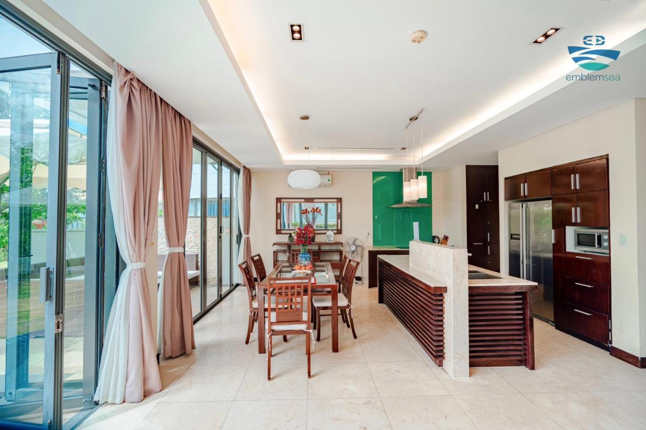 Emblem Sea 3 Bedroom Villas Danang Exteriér fotografie